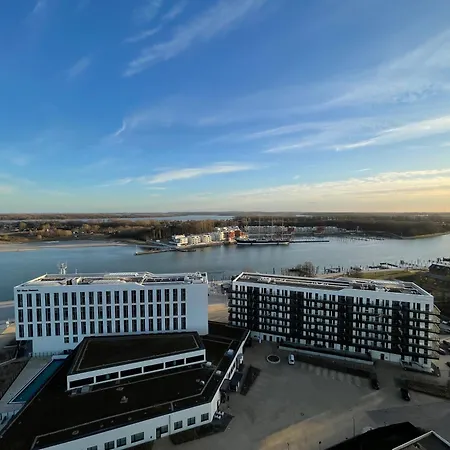 Apartment Queen Josefine, 3-zimmer-eckwohnung Mit Trave- Und Meerblick Lubeck