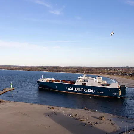 Queen Josefine, 3-zimmer-eckwohnung Mit Trave- Und Meerblick Lübeck