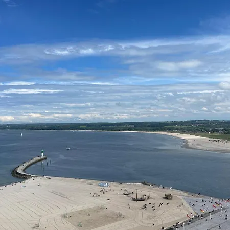 Queen Josefine, 3-zimmer-eckwohnung Mit Trave- Und Meerblick * Lubeck