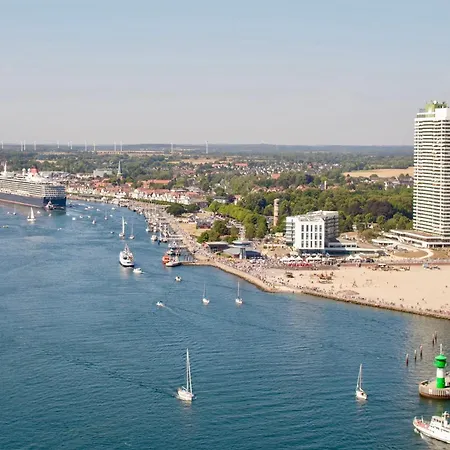 Queen Josefine, 3-zimmer-eckwohnung Mit Trave- Und Meerblick * Lübeck