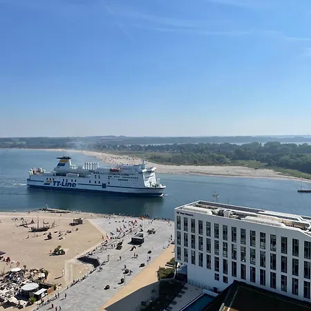 Daire Queen Josefine, 3-zimmer-eckwohnung Mit Trave- Und Meerblick *